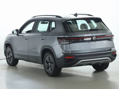 Used 2025 Volkswagen Taos S FWD image 40