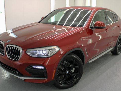 Used 2020 BMW X4 xDrive30i w/ Premium Package AWD/4WD image 2