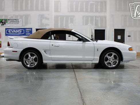 Used 1996 Ford Mustang Cobra RWD image 37