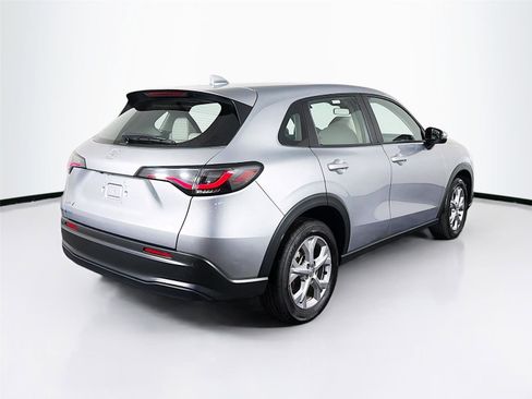 Used 2024 Honda HR-V LX image 7