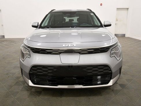 Certified 2023 Kia Niro Wind image 11