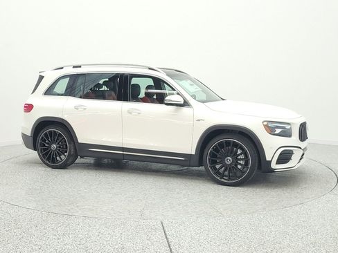 New 2026 Mercedes-Benz GLB 35 AMG 4MATIC image 4