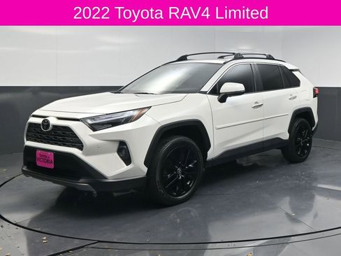 Used 2022 Toyota RAV4 Limited image 2