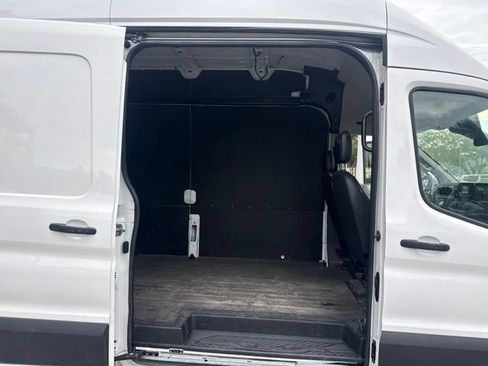 Used 2022 Ford Transit 250 148 High Roof Extended AWD w/ Load Area Protection Package image 14