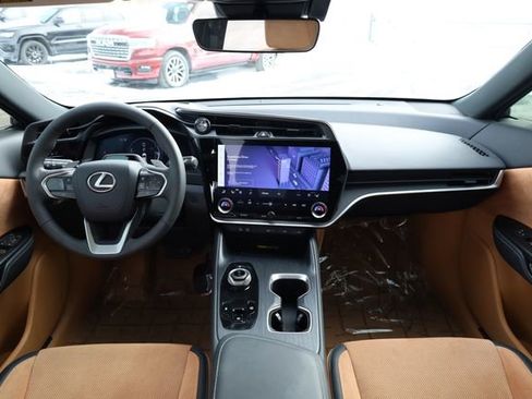 Used 2023 Lexus RZ 450e Premium image 12