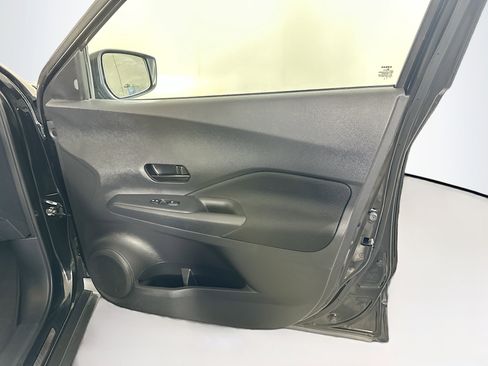 Used 2024 Nissan Kicks S FWD image 30