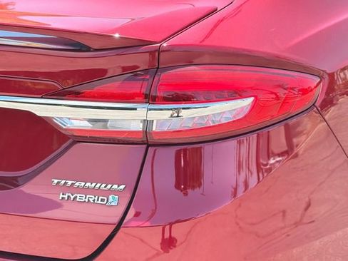 Used 2017 Ford Fusion Titanium FWD image 34
