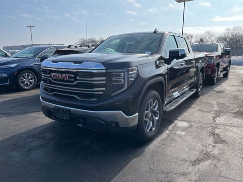 Used 2023 GMC Sierra 1500 SLT w/ SLT Premium Package image 6