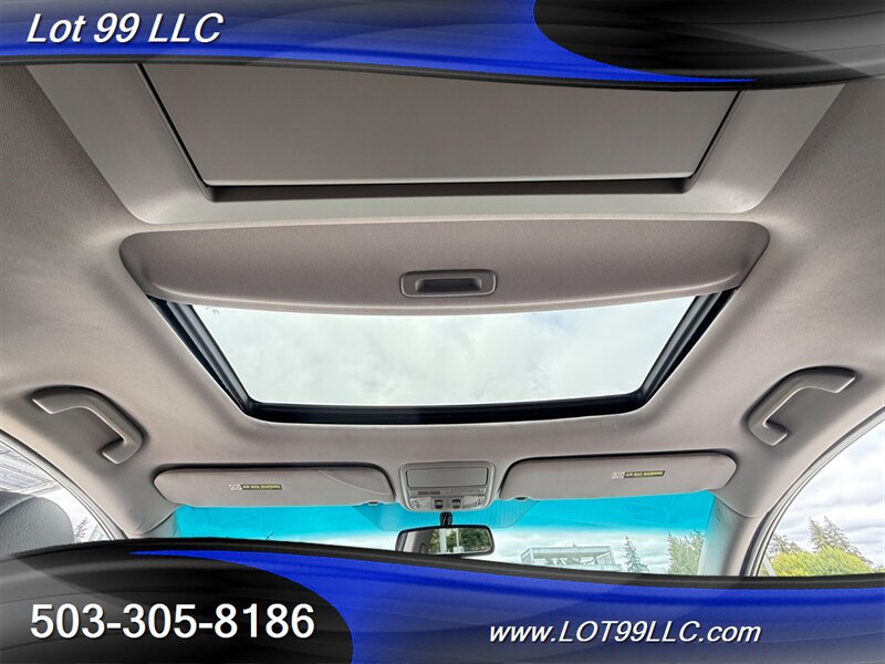 Used 2011 Honda Odyssey Touring image 45