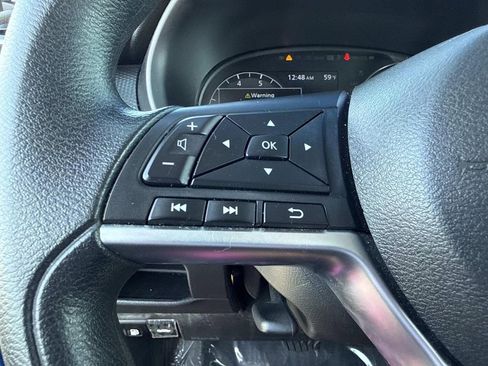 Used 2024 Nissan Kicks SV image 30