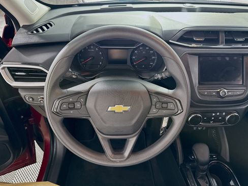 Used 2023 Chevrolet TrailBlazer LS AWD/4WD image 14