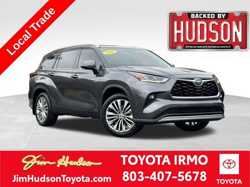 Used 2021 Toyota Highlander Platinum image 1