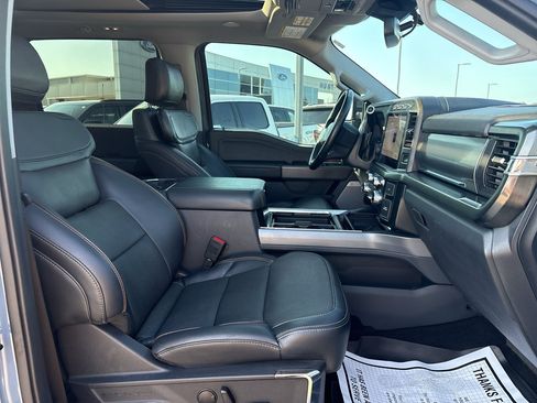 Used 2023 Ford F250 Lariat w/ Lariat Ultimate Package AWD/4WD image 38
