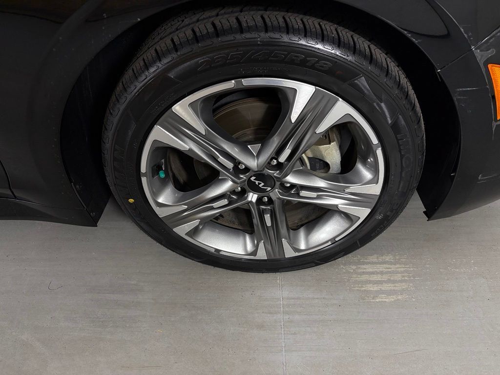 Used 2024 Kia K5 EX w/ EX Premium Package FWD image 10
