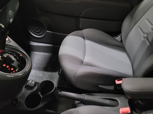 Used 2015 FIAT 500 Pop FWD image 26