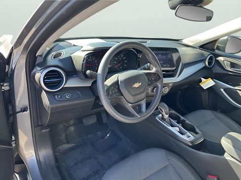 Used 2024 Chevrolet Trax LS w/ Driver Confidence Package image 25