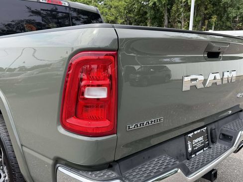 Used 2026 RAM 1500 Laramie AWD/4WD image 7