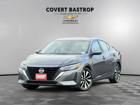 Used 2025 Nissan Sentra SV w/ SV Premium Package FWD image 1