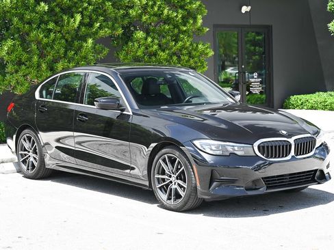Used 2019 BMW 330i Sedan RWD image 3