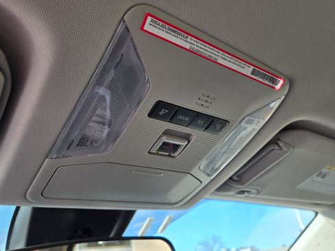 Used 2023 Toyota RAV4 XLE image 42