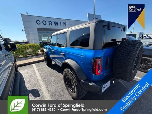 Used 2023 Ford Bronco Wildtrak image 8