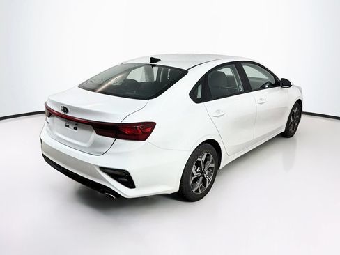 Used 2021 Kia Forte LXS FWD image 5