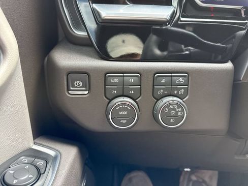 Used 2026 Chevrolet Silverado 1500 LT Trail Boss w/ Safety Package AWD/4WD image 20