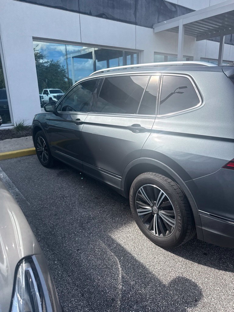 Used 2019 Volkswagen Tiguan SEL AWD/4WD image 3