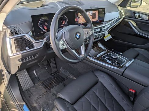 Used 2026 BMW X7 xDrive40i AWD/4WD image 10