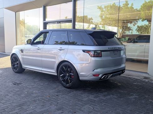 Used 2022 Land Rover Range Rover Sport SVR AWD/4WD image 3