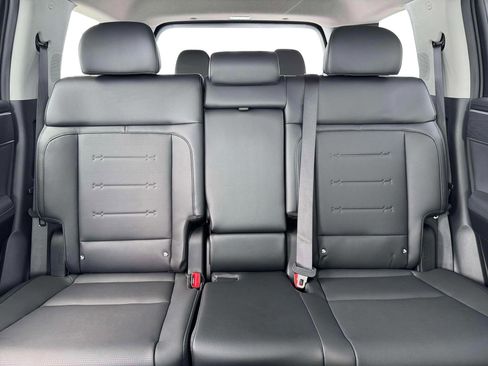 New 2026 Hyundai Santa Fe Limited image 16