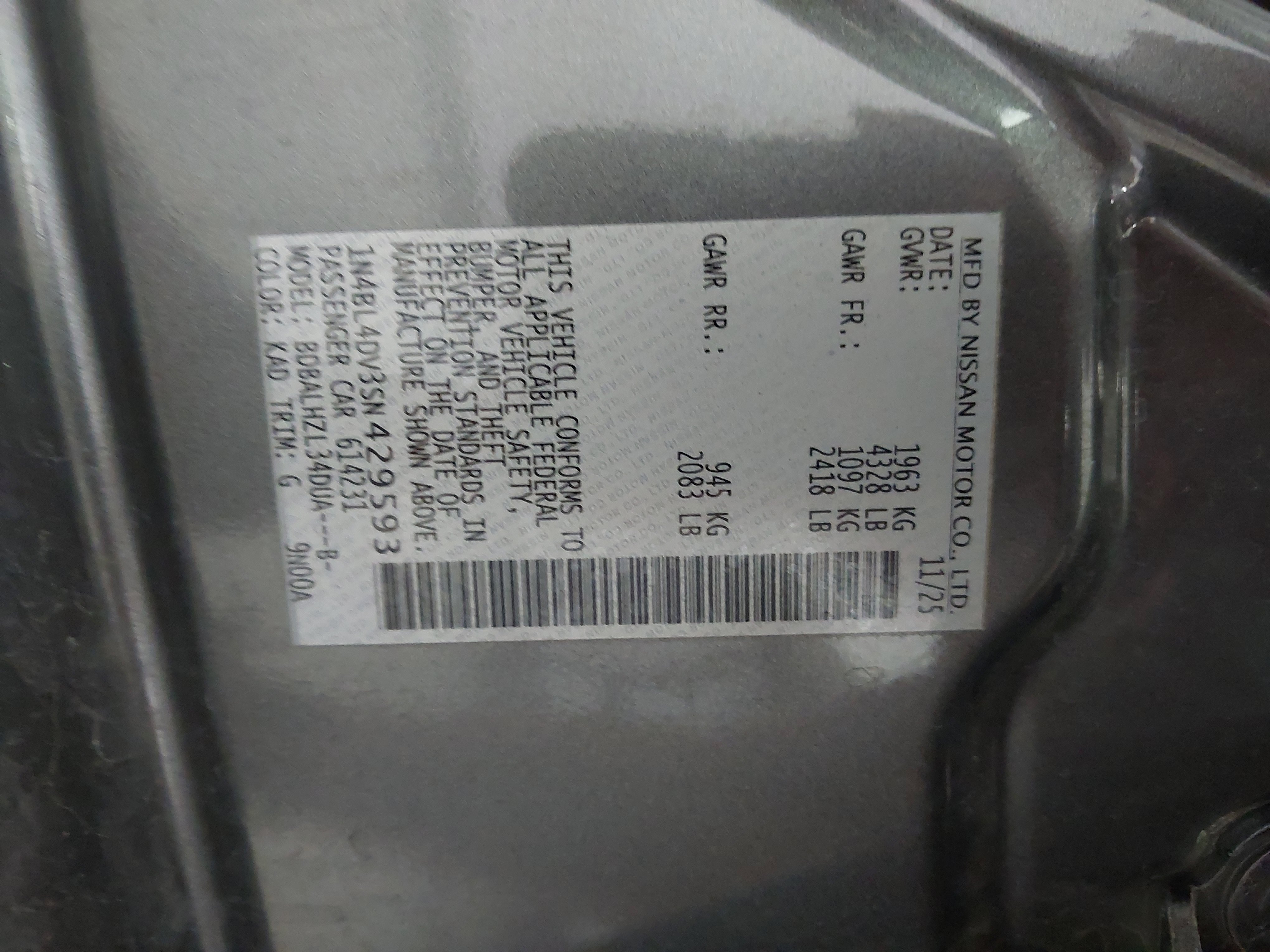 Used 2025 Nissan Altima 2.5 SV FWD image 31