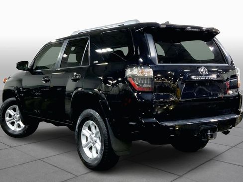 Used 2016 Toyota 4Runner SR5 image 12