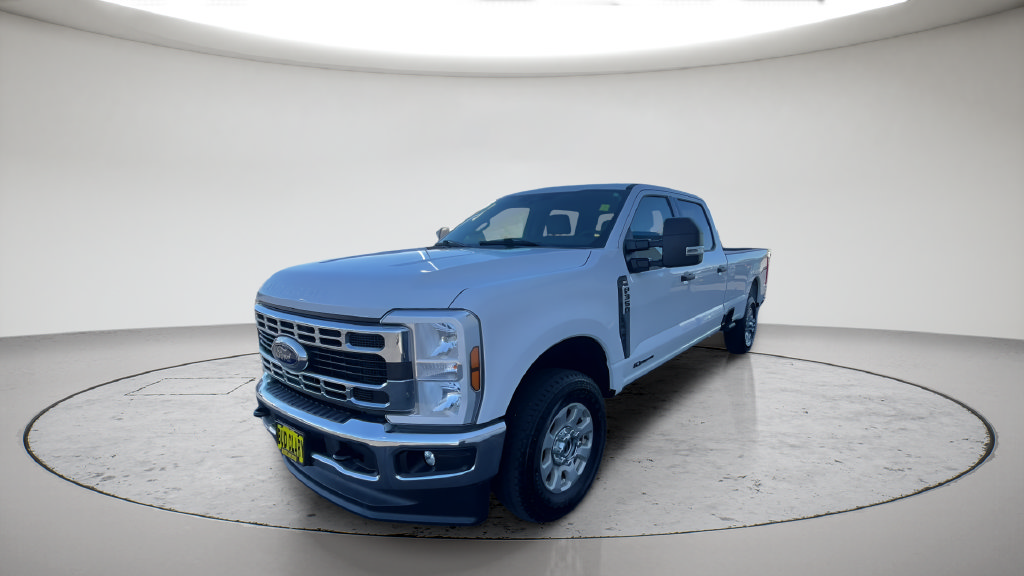 Used 2024 Ford F350 XLT w/ FX4 Off-Road Package AWD/4WD image 1