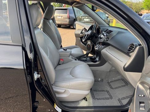 Used 2011 Toyota RAV4 Limited w/ Limited Extra Value Pkg AWD/4WD image 27