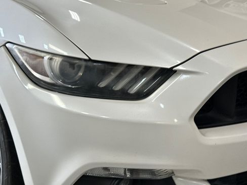 Used 2017 Ford Mustang GT Premium w/ Equipment Group 401A RWD image 42
