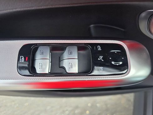 New 2026 Mercedes-Benz GLC 300 image 12