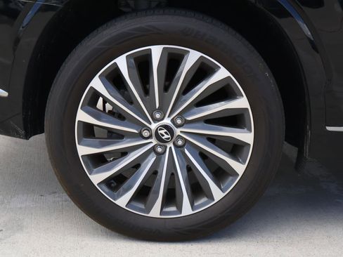 Used 2024 Hyundai Palisade Calligraphy image 8