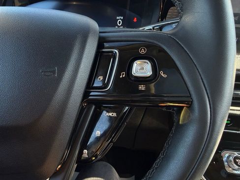 Used 2023 Lincoln Corsair Standard w/ Equipment Group 101A image 20