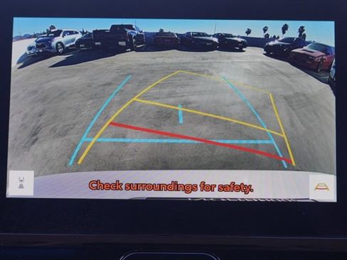 Certified 2024 Toyota Venza LE image 25