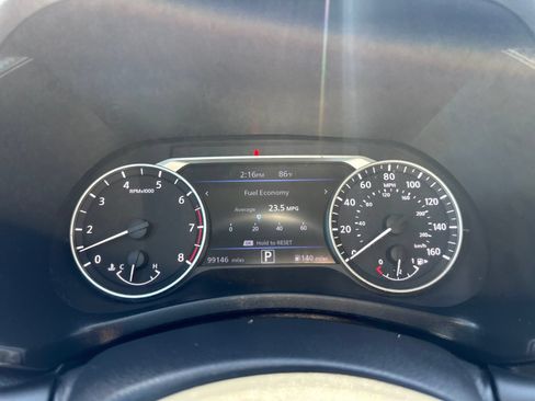 Used 2021 Nissan Sentra SV FWD image 15