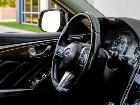 Used 2019 INFINITI Q50 Luxe w/ Essential Package (3.0T Luxe) image 20