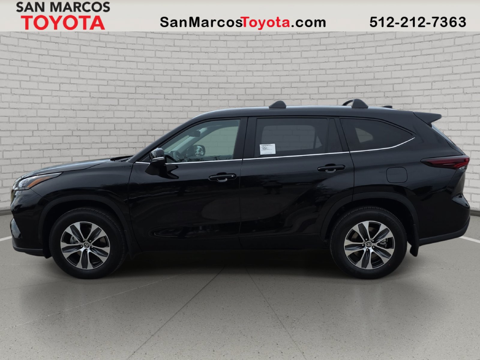 New 2026 Toyota Highlander XLE AWD/4WD image 8