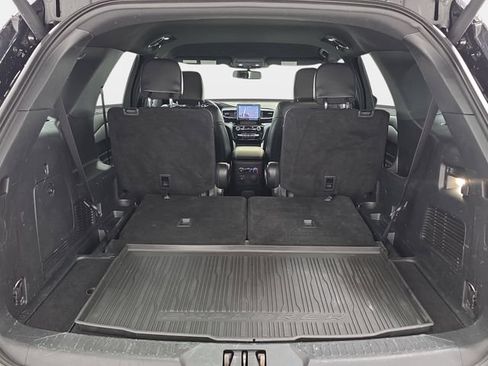 Certified 2022 Ford Explorer ST w/ ST Street Pack AWD/4WD image 30