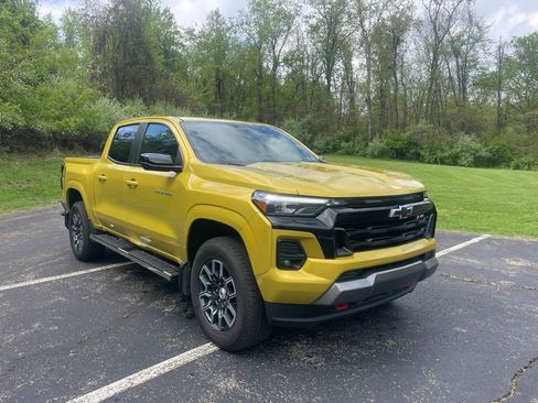 Certified 2023 Chevrolet Colorado Z71 w/ Advanced Trailering Package AWD/4WD image 1