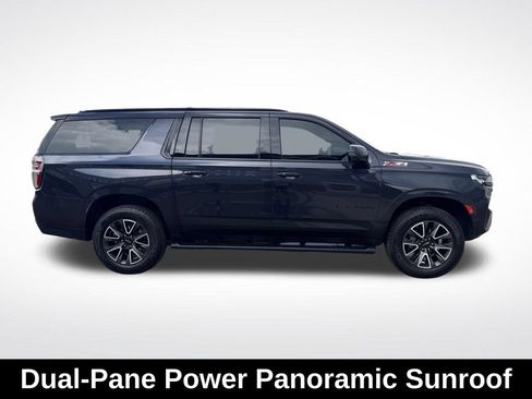 Used 2023 Chevrolet Suburban Z71 w/ Luxury Package AWD/4WD image 7