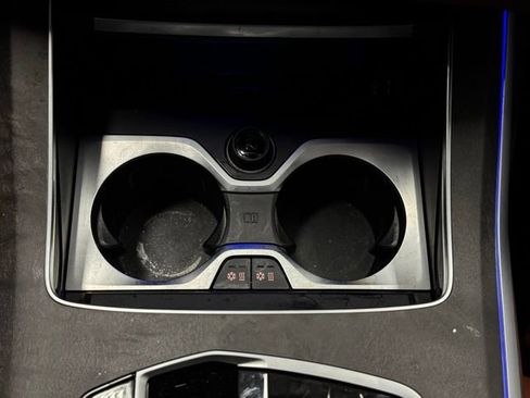 Certified 2024 BMW X7 M60i w/ Executive Package image 37