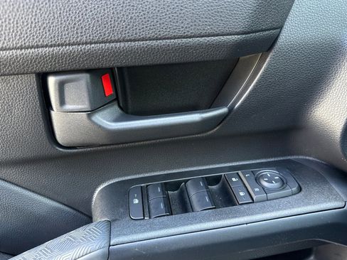 Certified 2025 Toyota 4Runner SR5 image 11