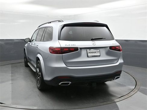 New 2026 Mercedes-Benz GLS 450 4MATIC image 3
