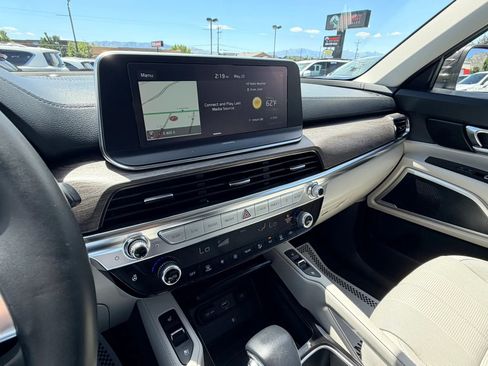 Used 2021 Kia Telluride EX w/ Towing Package AWD/4WD image 16